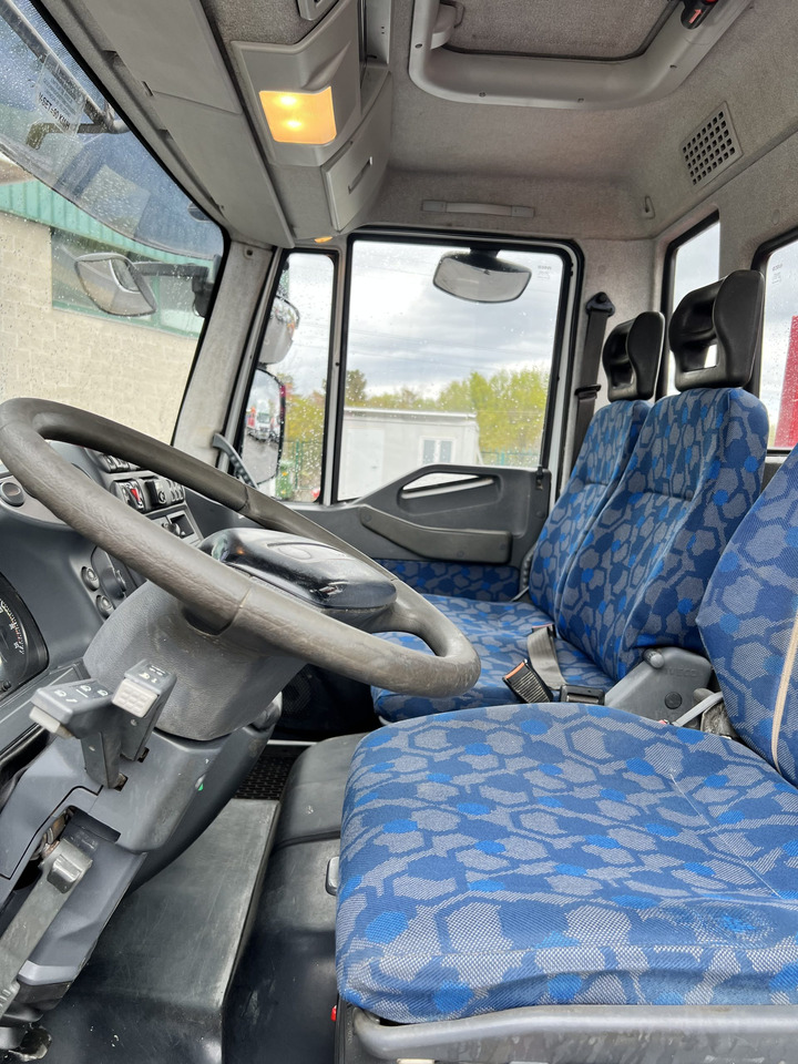Φορτηγό σασί IVECO 300 EN CHASIS: φωτογραφία 15