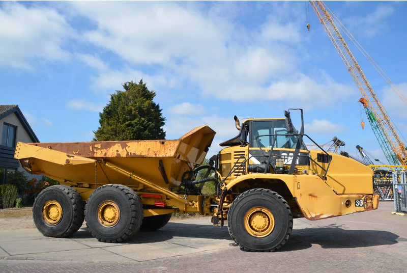 Cat 735 - Αρθρωτό φορτηγό: φωτογραφία 4 Cat 735 - Αρθρωτό φορτηγό: φωτογραφία 4
