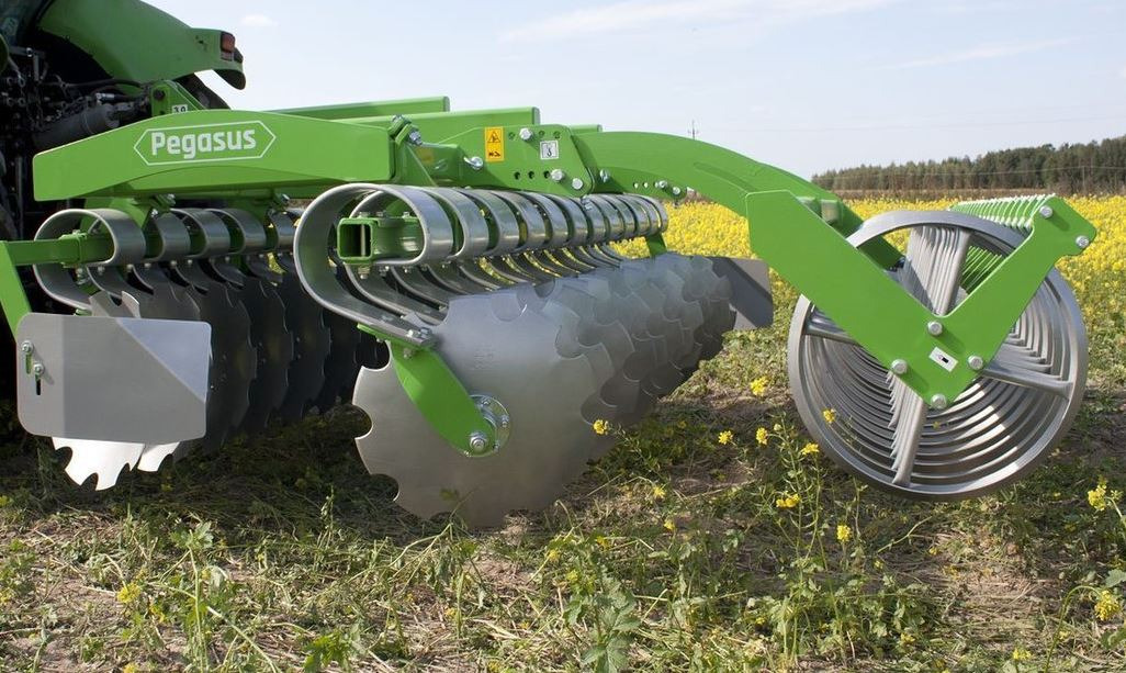 BOMET Brony talerzowe 3m / Kurzscheibeneggen/ Compact disc harrows/ Навесные дисковые компактные бороны - Δισκοσβάρνα: φωτογραφία 2 BOMET Brony talerzowe 3m / Kurzscheibeneggen/ Compact disc harrows/ Навесные дисковые компактные бороны - Δισκοσβάρνα: φωτογραφία 2