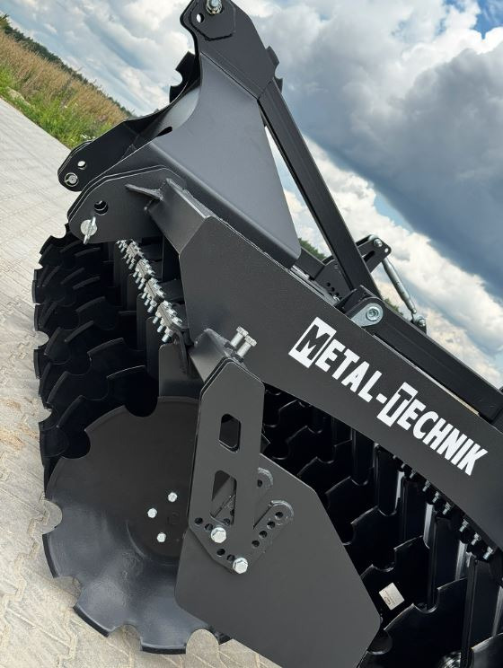 METAL-TECHNIK Brona talerzowa 2,7 m / Scheibenegge / дисковая борона / disc harrow - Δισκοσβάρνα: φωτογραφία 2 METAL-TECHNIK Brona talerzowa 2,7 m / Scheibenegge / дисковая борона / disc harrow - Δισκοσβάρνα: φωτογραφία 2