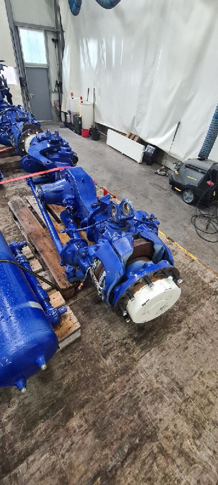 Liebherr Zubehör = LTM 1030-2.1 / diverse Teile und Komponenten - Ανταλλακτικό για Κατασκευή μηχανήματα: φωτογραφία 3 Liebherr Zubehör = LTM 1030-2.1 / diverse Teile und Komponenten - Ανταλλακτικό για Κατασκευή μηχανήματα: φωτογραφία 3