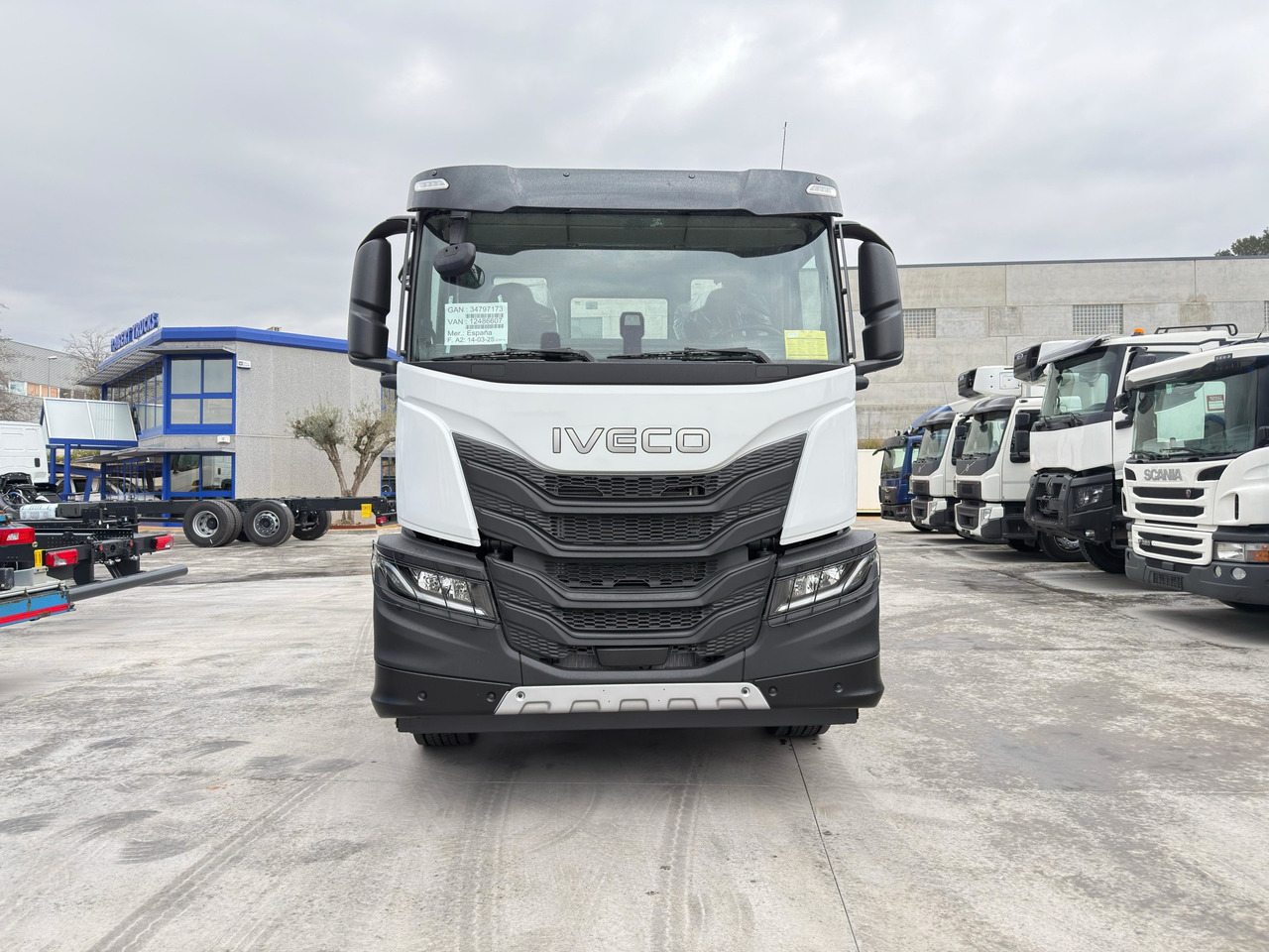 IVECO AD280X46 YPS ON X-Way E6 (Chassis) - Φορτηγό σασί: φωτογραφία 3 IVECO AD280X46 YPS ON X-Way E6 (Chassis) - Φορτηγό σασί: φωτογραφία 3