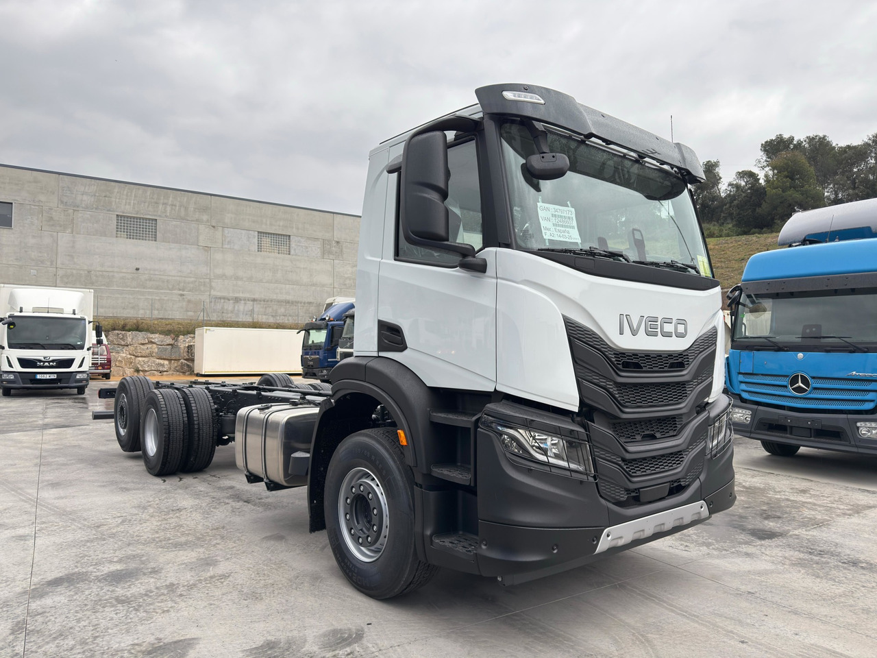 IVECO AD280X46 YPS ON X-Way E6 (Chassis) - Φορτηγό σασί: φωτογραφία 2 IVECO AD280X46 YPS ON X-Way E6 (Chassis) - Φορτηγό σασί: φωτογραφία 2