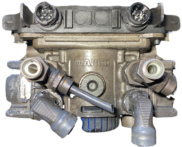 Iveco Brake control valve - Ανταλλακτικό: φωτογραφία 2 Iveco Brake control valve - Ανταλλακτικό: φωτογραφία 2