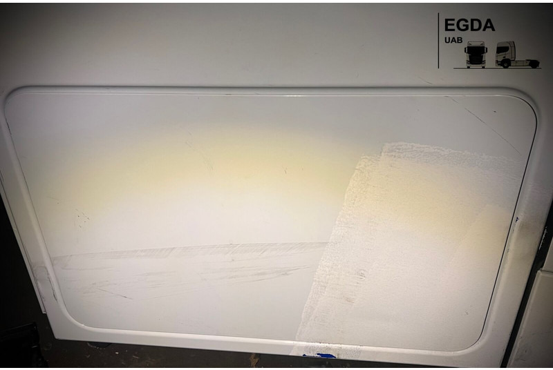 Iveco Right side - Καμπίνα και εσωτερικό: φωτογραφία 1 Iveco Right side - Καμπίνα και εσωτερικό: φωτογραφία 1