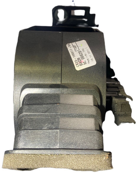 Jaguar Dalys - Καμπίνα και εσωτερικό: φωτογραφία 5 Jaguar Dalys - Καμπίνα και εσωτερικό: φωτογραφία 5