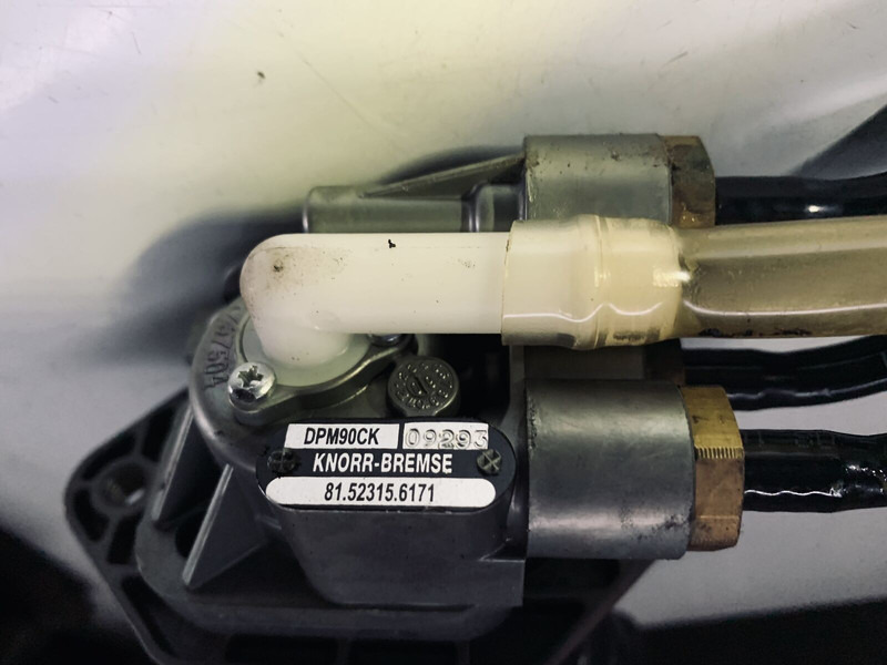 KNORR-BREMSE TGX - Εξαρτήματα φρένων: φωτογραφία 2 KNORR-BREMSE TGX - Εξαρτήματα φρένων: φωτογραφία 2