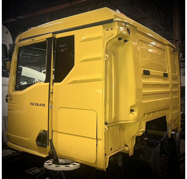 MAN TGX 2021 TG3 - Καμπίνα και εσωτερικό: φωτογραφία 2 MAN TGX 2021 TG3 - Καμπίνα και εσωτερικό: φωτογραφία 2