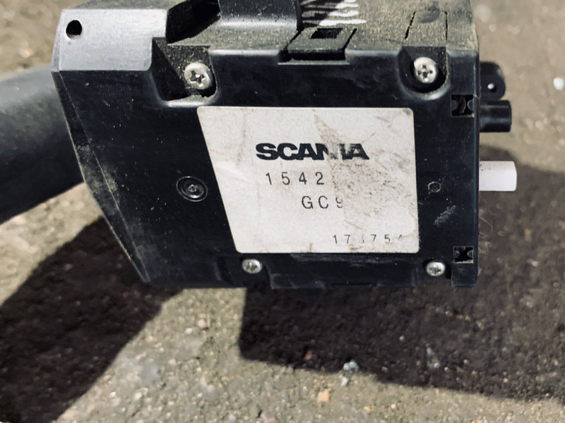 Scania 124 - Ρελέ: φωτογραφία 2 Scania 124 - Ρελέ: φωτογραφία 2