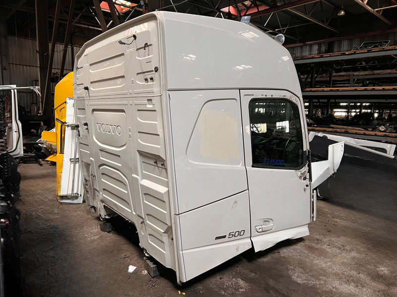 Volvo FH - Καμπίνα και εσωτερικό: φωτογραφία 4 Volvo FH - Καμπίνα και εσωτερικό: φωτογραφία 4