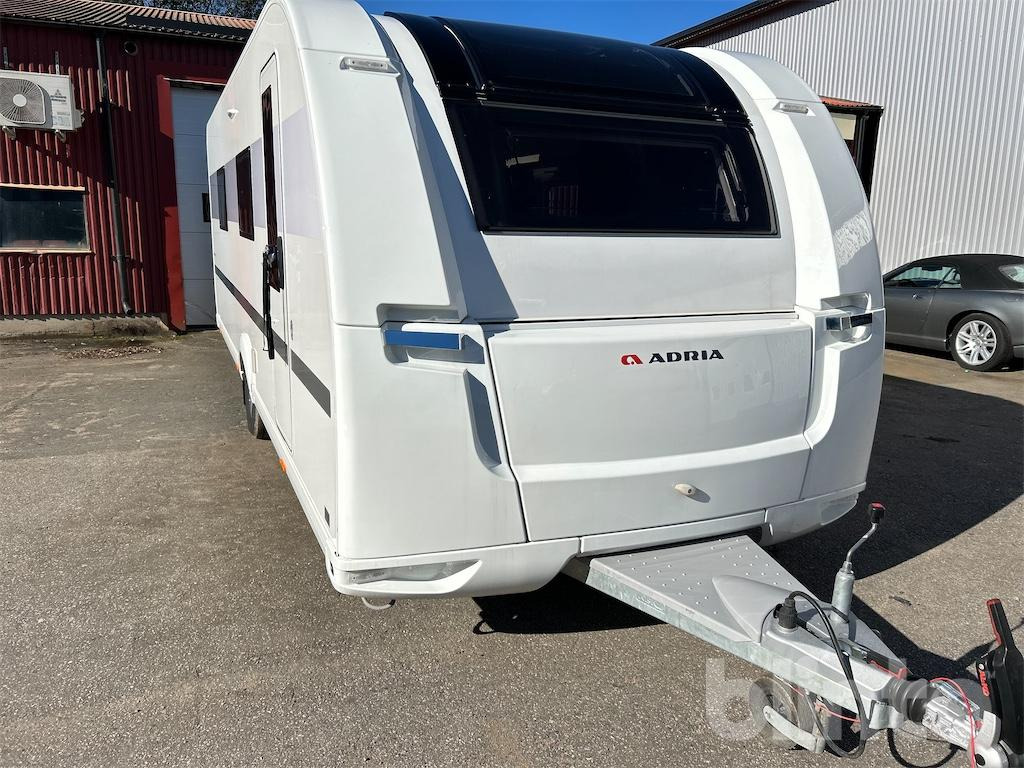 ADRIA Alpina 663HT - Ρυμουλκούμενο τροχόσπιτο: φωτογραφία 2 ADRIA Alpina 663HT - Ρυμουλκούμενο τροχόσπιτο: φωτογραφία 2