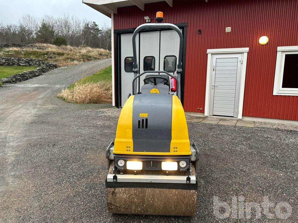 Atlas Copco Dynapac CC900 - Ασφαλτικός οδοστρωτήρας: φωτογραφία 2 Atlas Copco Dynapac CC900 - Ασφαλτικός οδοστρωτήρας: φωτογραφία 2