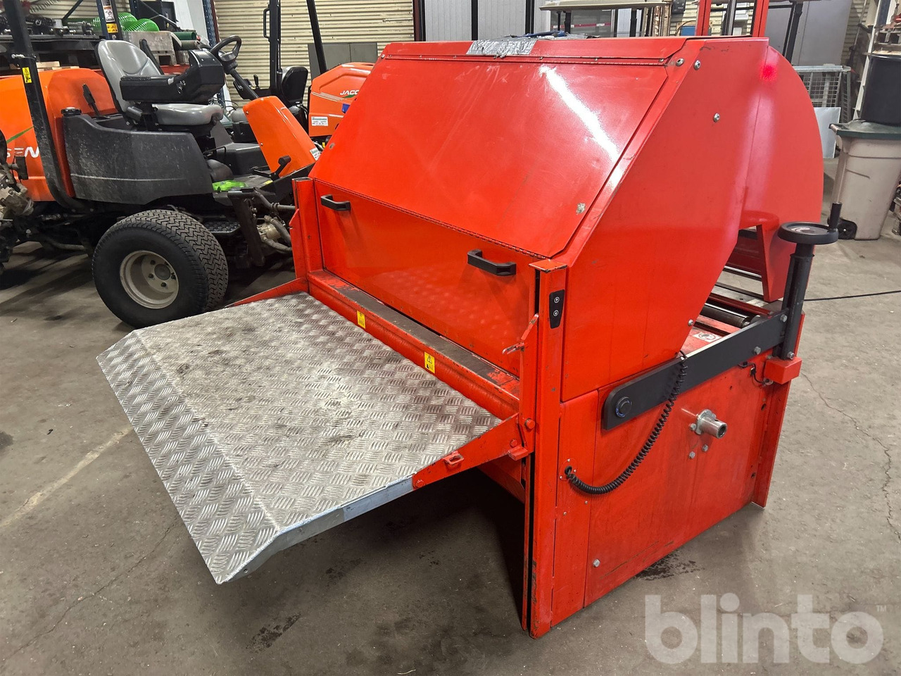 Bernhard Express Dual 3000 EU - Μηχανήμα επεξεργασίας μετάλλου: φωτογραφία 4 Bernhard Express Dual 3000 EU - Μηχανήμα επεξεργασίας μετάλλου: φωτογραφία 4