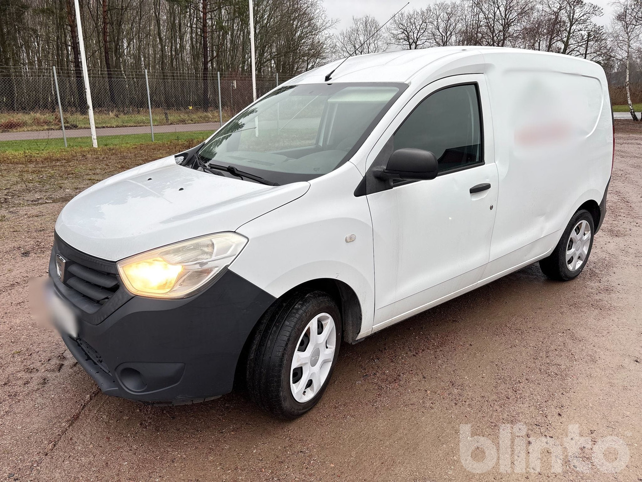 DACIA SD - Μικρό βαν: φωτογραφία 1 DACIA SD - Μικρό βαν: φωτογραφία 1