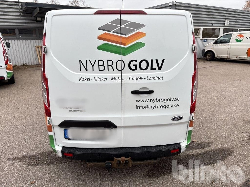FORD Transit Custom - Βαν: φωτογραφία 4 FORD Transit Custom - Βαν: φωτογραφία 4