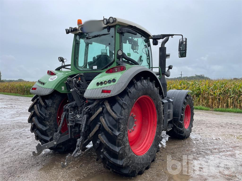 Fendt 724 Vario Profi Plus (2014) - Τρακτέρ: φωτογραφία 3 Fendt 724 Vario Profi Plus (2014) - Τρακτέρ: φωτογραφία 3