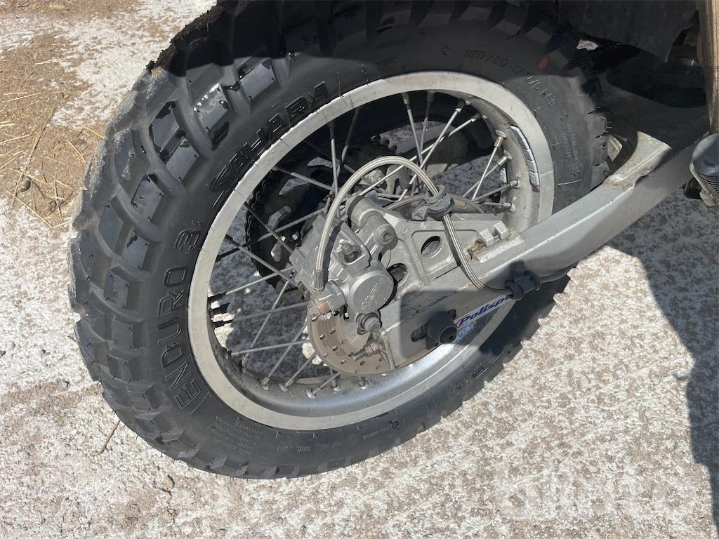 HONDA XL 600V TRANSALP P - Μοτοσικλέτα: φωτογραφία 5 HONDA XL 600V TRANSALP P - Μοτοσικλέτα: φωτογραφία 5