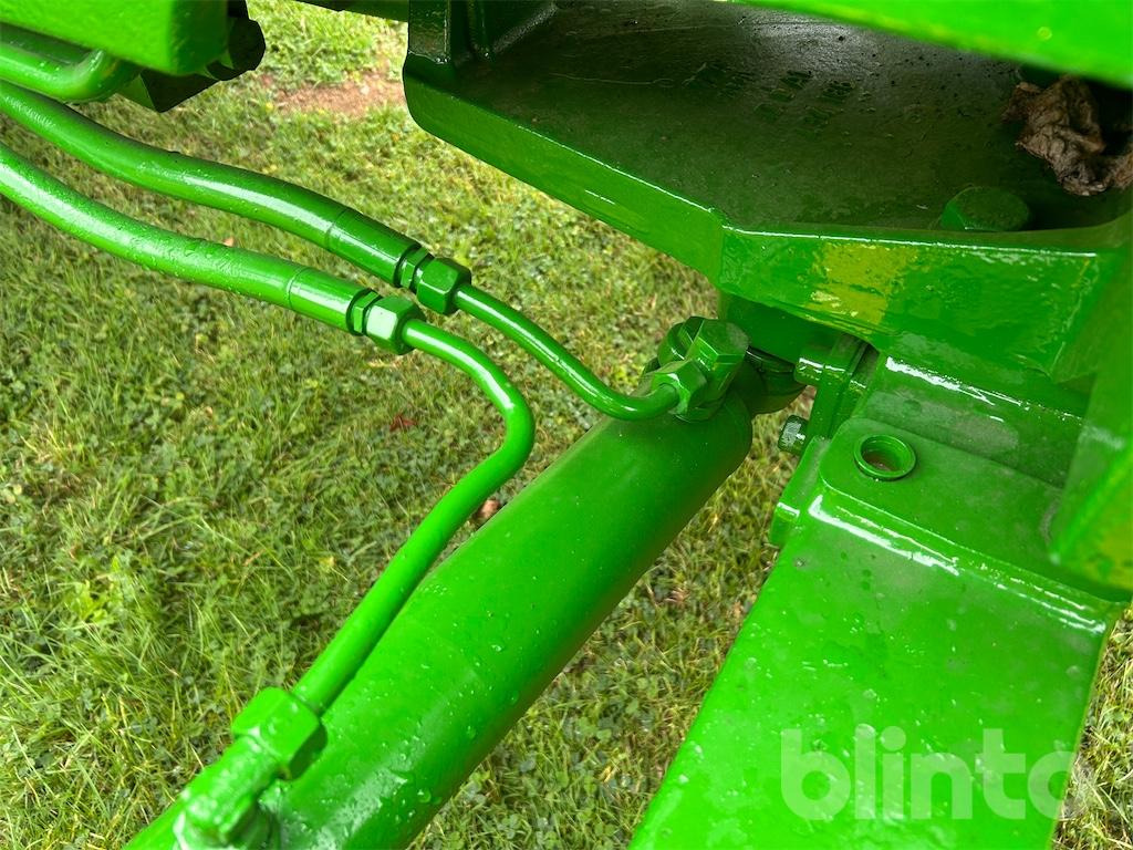 Τρακτέρ John Deere 2140: φωτογραφία 22 Τρακτέρ John Deere 2140: φωτογραφία 22