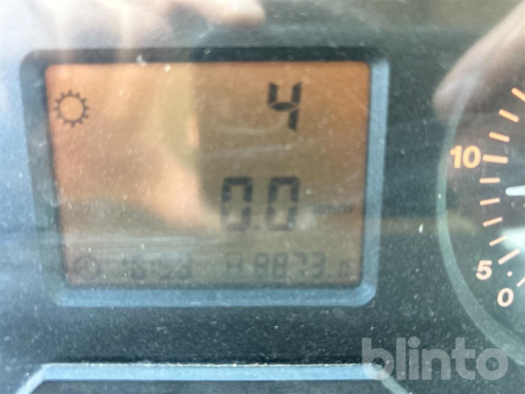 John Deere 6320 (2004) - Τρακτέρ: φωτογραφία 5 John Deere 6320 (2004) - Τρακτέρ: φωτογραφία 5