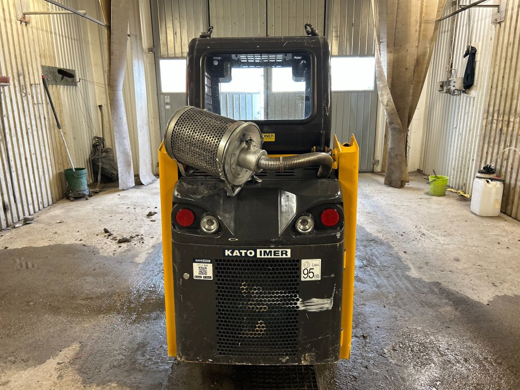 KATO IMER AS12 - Φορτωτής πλάγιας ολίσθησης: φωτογραφία 4 KATO IMER AS12 - Φορτωτής πλάγιας ολίσθησης: φωτογραφία 4