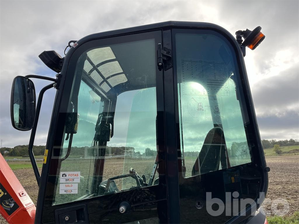 Μίνι εκσκαφέας Kubota U27-4 minigrävare: φωτογραφία 16