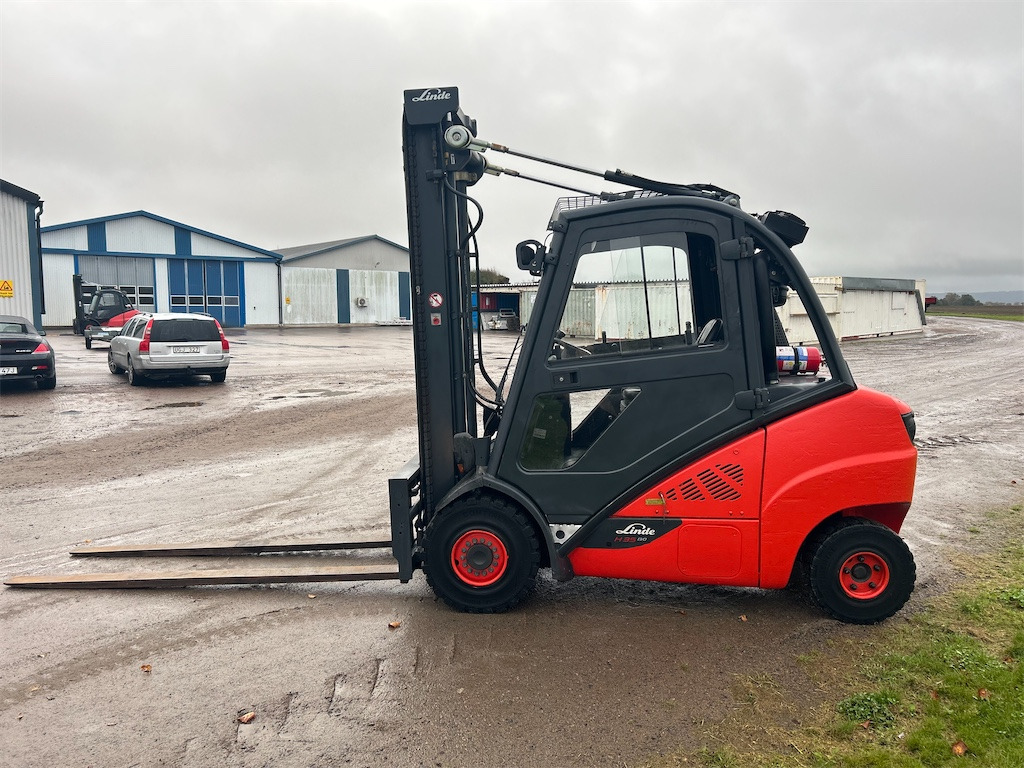 Linde H35 evo - Περονοφόρο όχημα: φωτογραφία 2 Linde H35 evo - Περονοφόρο όχημα: φωτογραφία 2