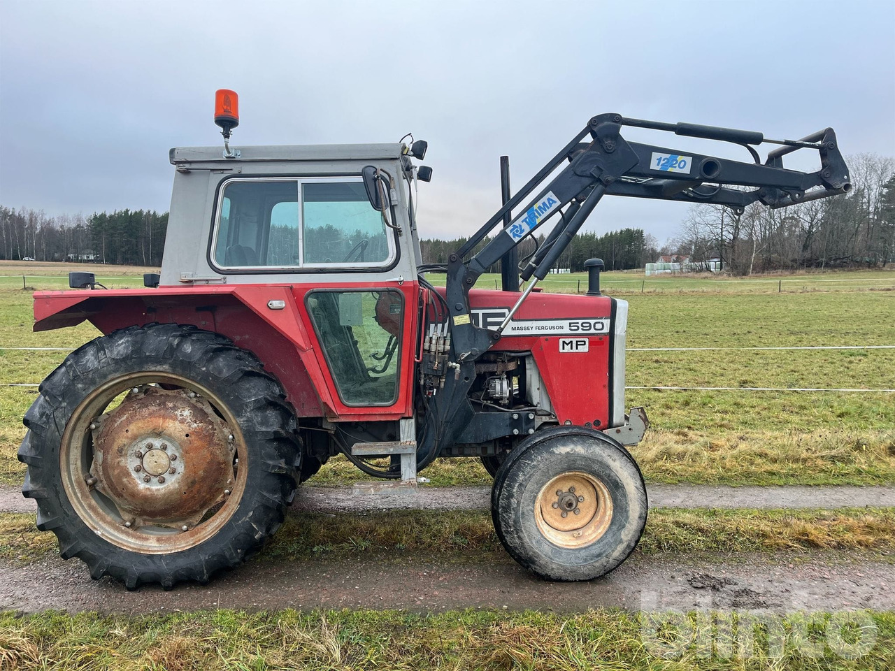 MASSEY-FERGUSON 590-2 MP - Τρακτέρ: φωτογραφία 4 MASSEY-FERGUSON 590-2 MP - Τρακτέρ: φωτογραφία 4