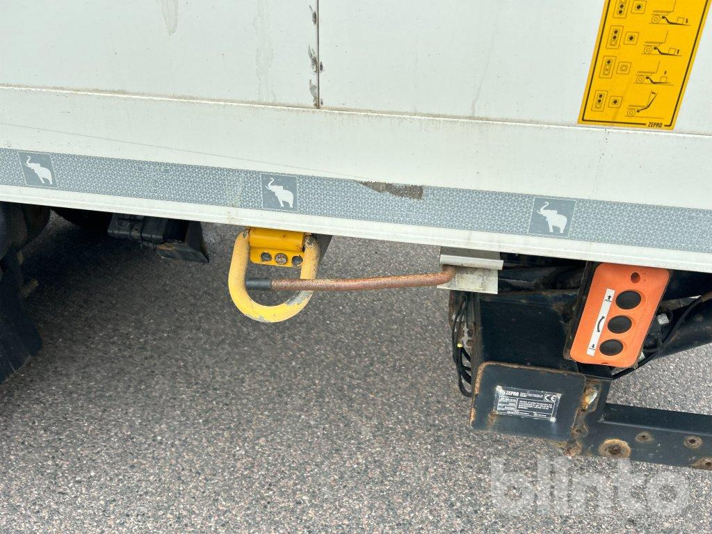 Φορτηγό ψυγείο MERCEDES-BENZ Atego: φωτογραφία 41 Φορτηγό ψυγείο MERCEDES-BENZ Atego: φωτογραφία 41