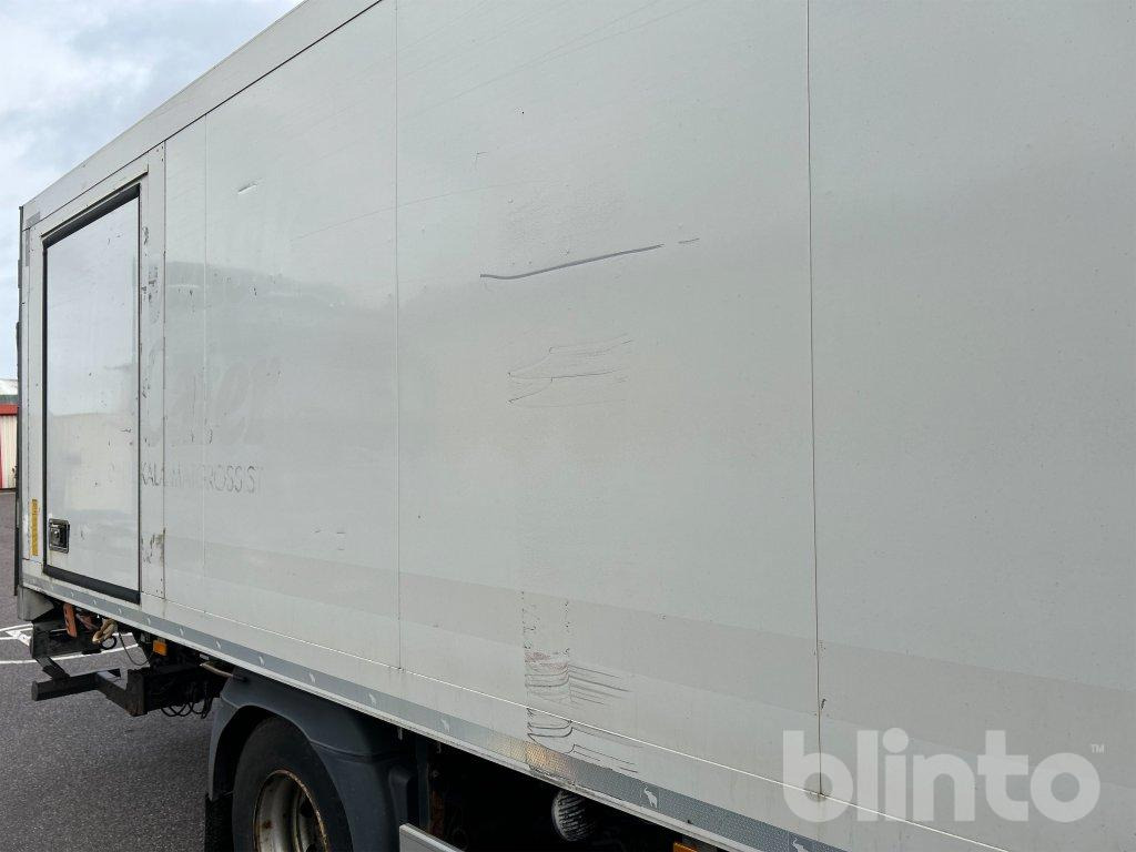 Φορτηγό ψυγείο MERCEDES-BENZ Atego: φωτογραφία 28 Φορτηγό ψυγείο MERCEDES-BENZ Atego: φωτογραφία 28