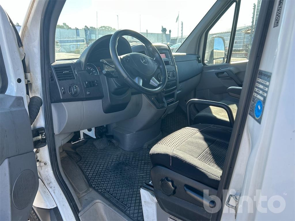 Ελαφρύ επαγγελματικό Mercedes-Benz Sprinter 316: φωτογραφία 41
