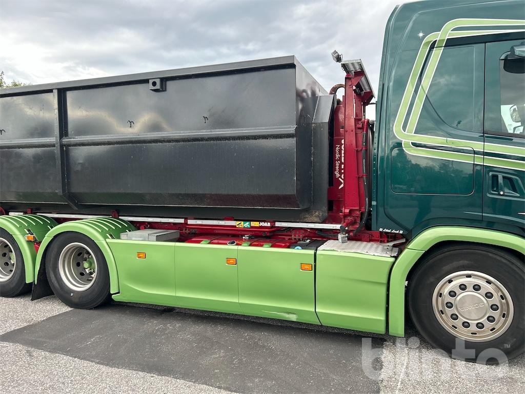 Φορτηγό φόρτωσης γάντζου SCANIA: φωτογραφία 16