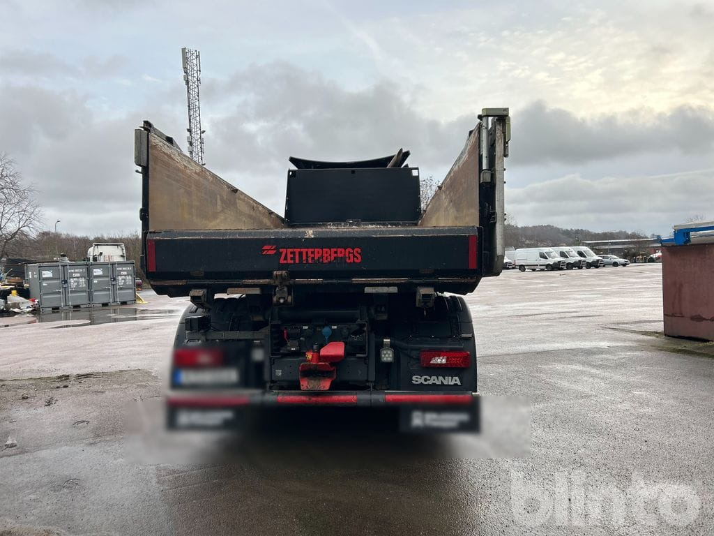 Scania R500 8x4 med Zetterbergs flak - Φορτηγό ανατρεπόμενο: φωτογραφία 4 Scania R500 8x4 med Zetterbergs flak - Φορτηγό ανατρεπόμενο: φωτογραφία 4