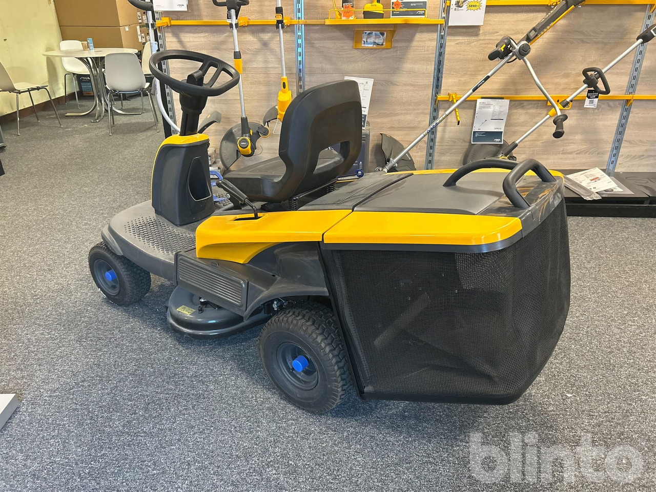 Stiga - Χλοοκοπτικό: φωτογραφία 3 Stiga - Χλοοκοπτικό: φωτογραφία 3