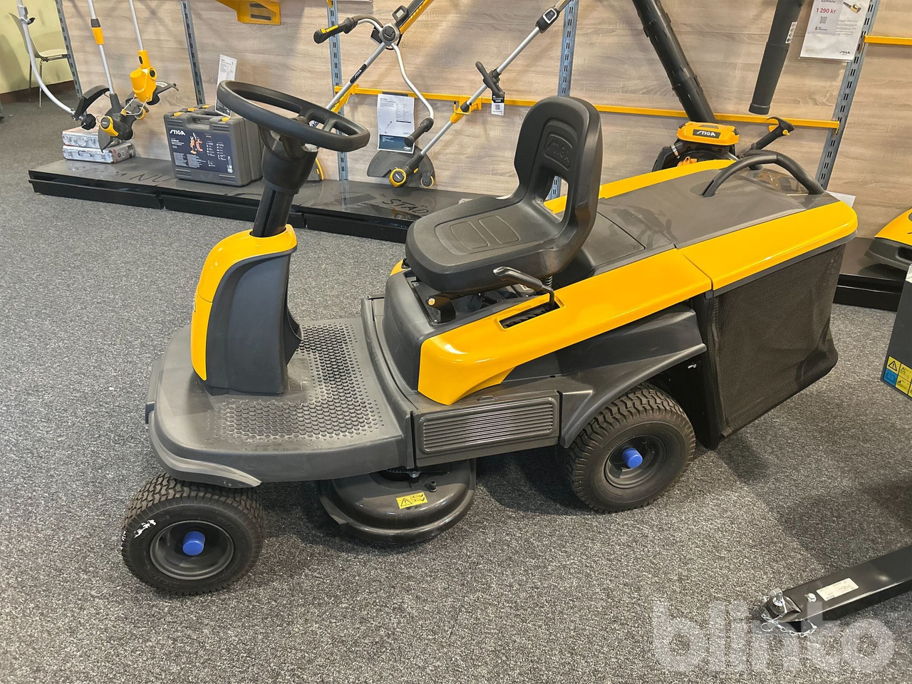 Stiga - Χλοοκοπτικό: φωτογραφία 2 Stiga - Χλοοκοπτικό: φωτογραφία 2