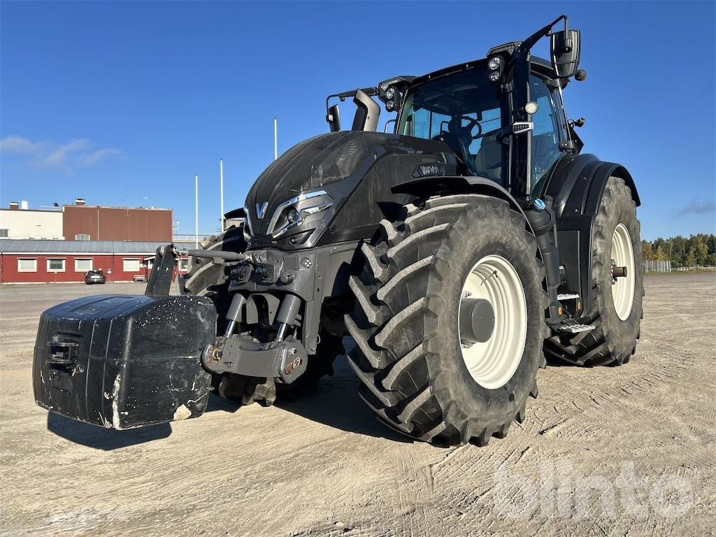 VALTRA Q305 - Τρακτέρ: φωτογραφία 1 VALTRA Q305 - Τρακτέρ: φωτογραφία 1