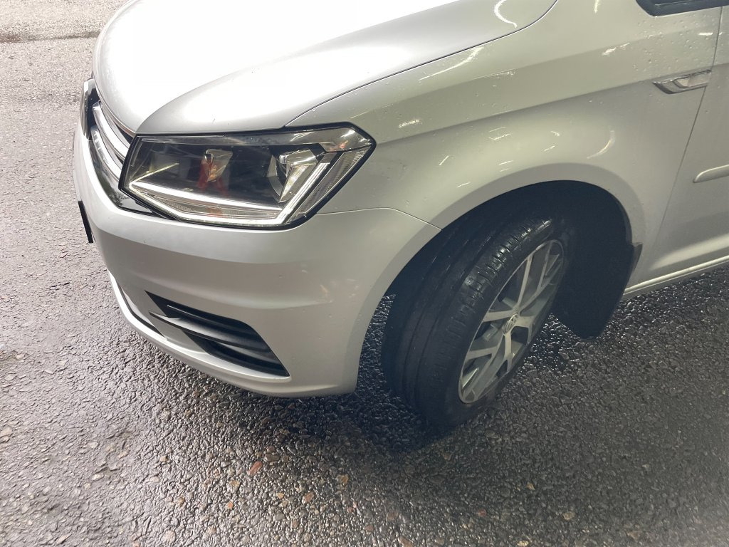 VOLKSWAGEN Caddy 4WD - Αυτοκίνητο: φωτογραφία 5 VOLKSWAGEN Caddy 4WD - Αυτοκίνητο: φωτογραφία 5