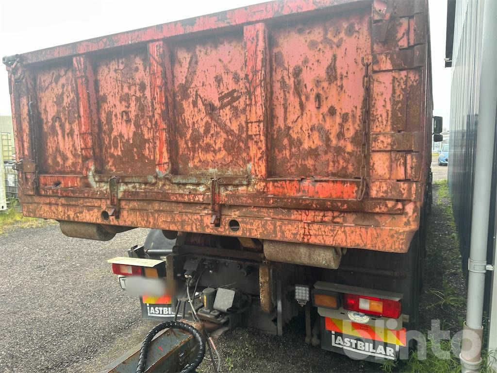VOLVO FM12-43 8X4 - Φορτηγό φόρτωσης γάντζου, Φορτηγό με γερανό: φωτογραφία 5 VOLVO FM12-43 8X4 - Φορτηγό φόρτωσης γάντζου, Φορτηγό με γερανό: φωτογραφία 5