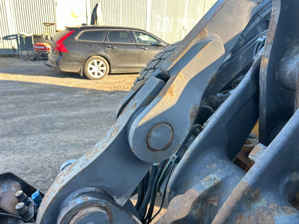 Ελαστιχοφόρος φορτωτής VOLVO L60G: φωτογραφία 29 Ελαστιχοφόρος φορτωτής VOLVO L60G: φωτογραφία 29