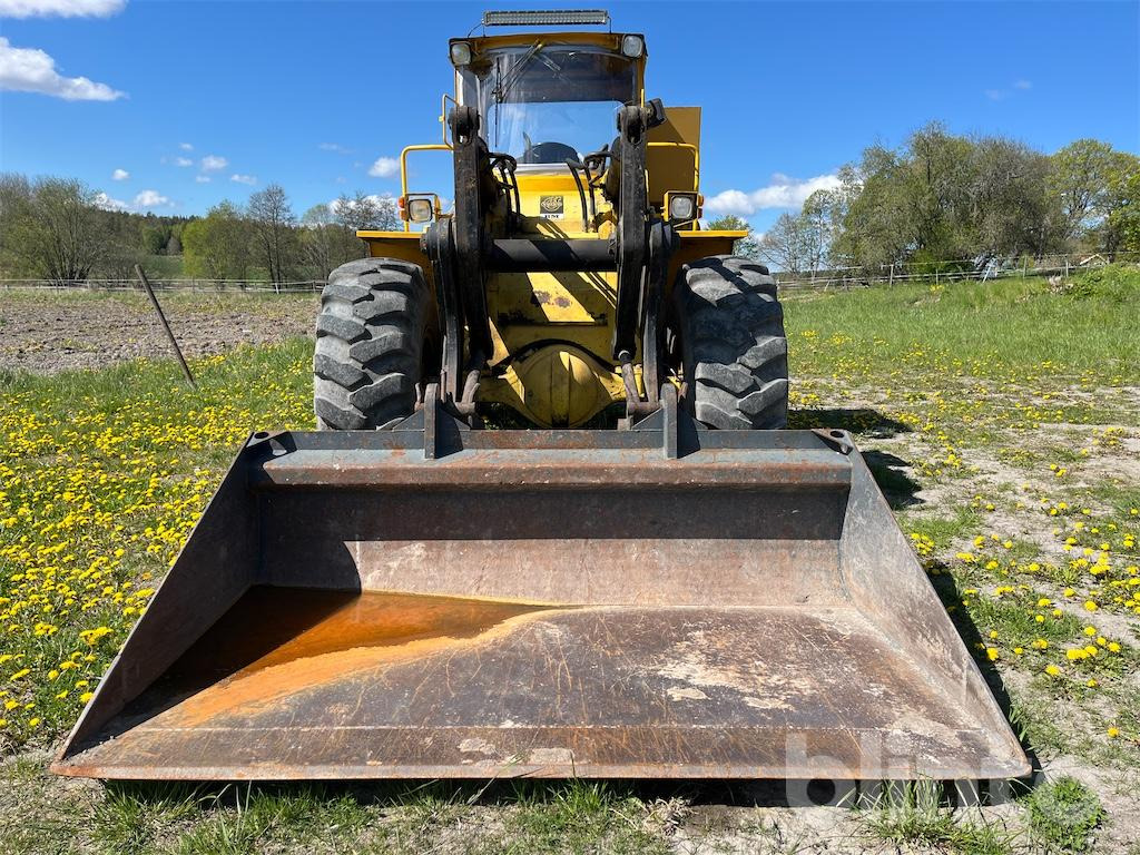 Volvo BM LM846 med 6 tillbehör - Ελαστιχοφόρος φορτωτής: φωτογραφία 2 Volvo BM LM846 med 6 tillbehör - Ελαστιχοφόρος φορτωτής: φωτογραφία 2
