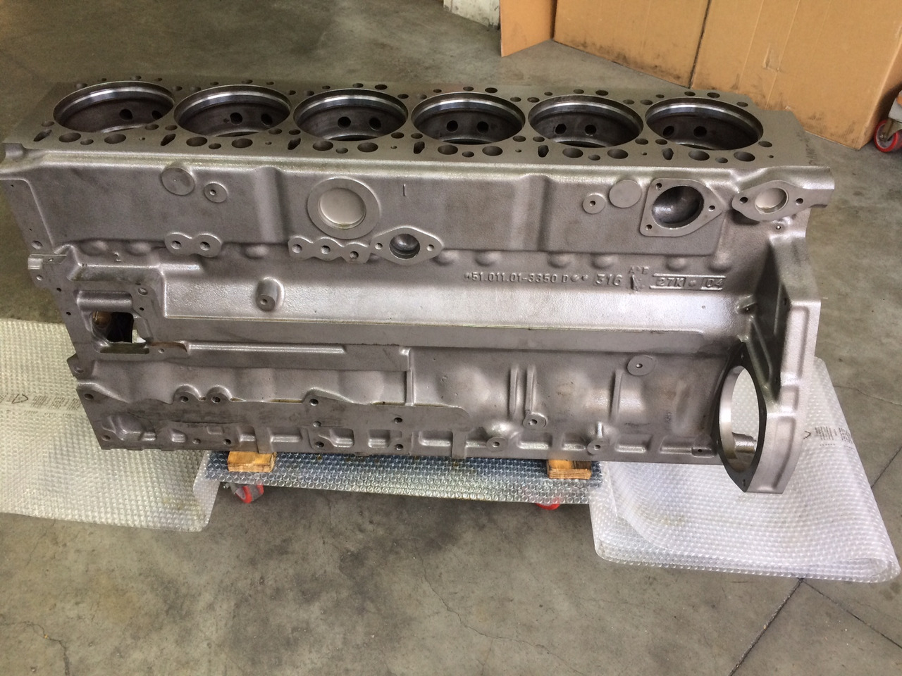 BASAMENTO MAN D2866 / D2876 / E2866 / E2876 - F2000 / BUS / INDUSTRIALI - Κάρτερ για Λεωφορείο: φωτογραφία 2 BASAMENTO MAN D2866 / D2876 / E2866 / E2876 - F2000 / BUS / INDUSTRIALI - Κάρτερ για Λεωφορείο: φωτογραφία 2