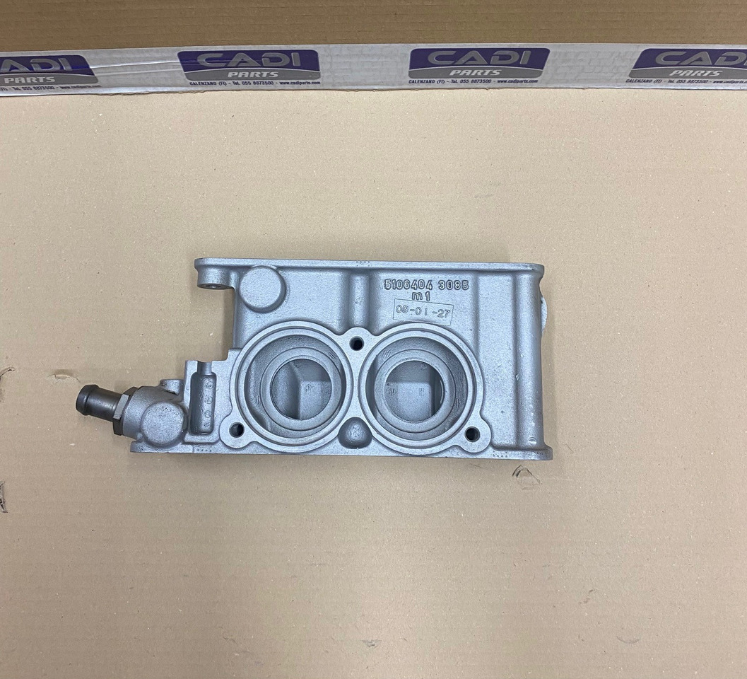 SCATOLA TERMOSTATO/ALLOGGIAMENTO TERMOSTATO MAN 51064040095 - Θερμοστάτης για Φορτηγό: φωτογραφία 1 SCATOLA TERMOSTATO/ALLOGGIAMENTO TERMOSTATO MAN 51064040095 - Θερμοστάτης για Φορτηγό: φωτογραφία 1