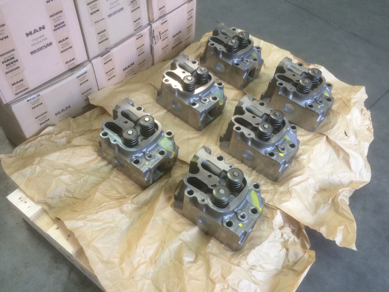 TESTATA MAN E2866 / E2876 / E2848 / E2842 - GAS - Κυλινδροκεφαλή: φωτογραφία 3 TESTATA MAN E2866 / E2876 / E2848 / E2842 - GAS - Κυλινδροκεφαλή: φωτογραφία 3