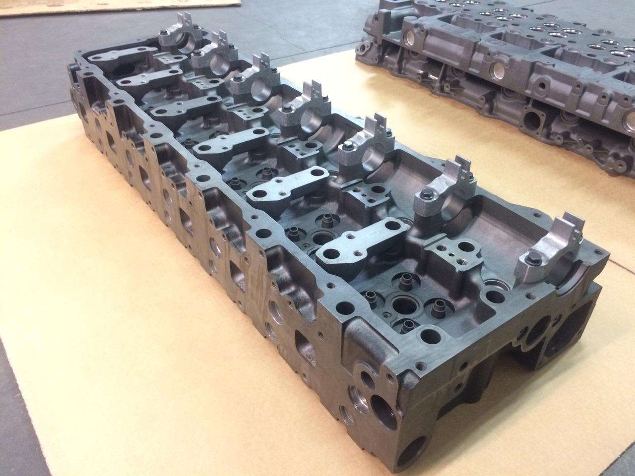 Κυλινδροκεφαλή για Φορτηγό TESTATE MOTORI MAN D2066 - D2676 - NUDE / COMPLETE DI VALVOLE: φωτογραφία 19 Κυλινδροκεφαλή για Φορτηγό TESTATE MOTORI MAN D2066 - D2676 - NUDE / COMPLETE DI VALVOLE: φωτογραφία 19