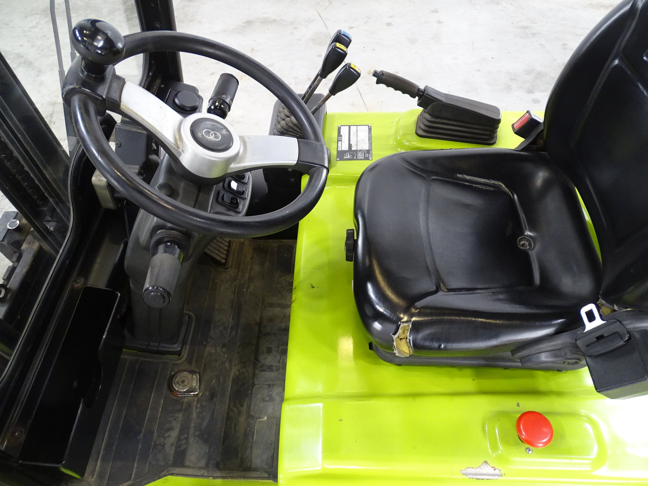 Clark GEX30 - Ηλεκτροκίνητο περονοφόρο: φωτογραφία 3 Clark GEX30 - Ηλεκτροκίνητο περονοφόρο: φωτογραφία 3