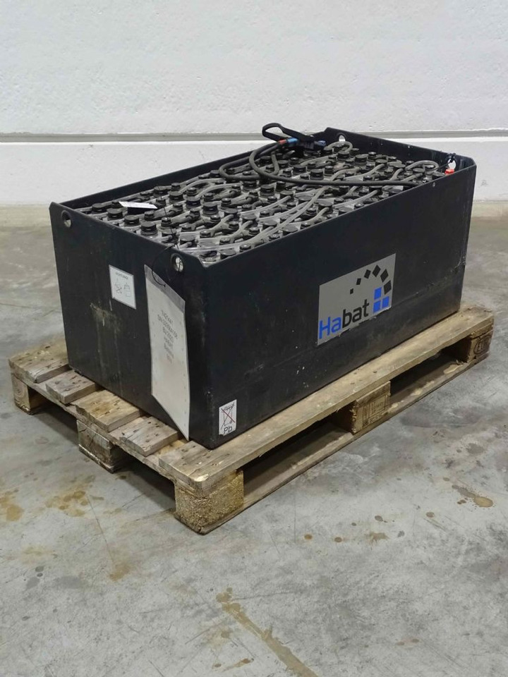 Habat 80V240AH - Συσσωρευτής για Ανυψωτικό μηχάνημα: φωτογραφία 1 Habat 80V240AH - Συσσωρευτής για Ανυψωτικό μηχάνημα: φωτογραφία 1