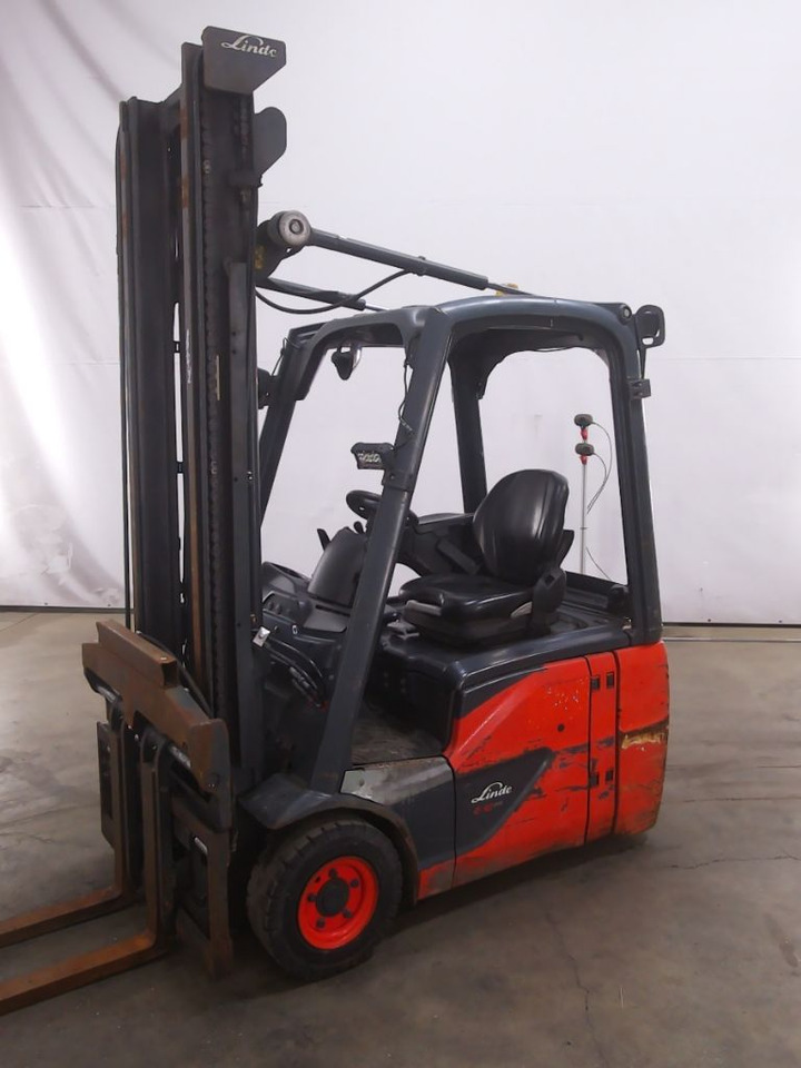 Linde E16C-02 - Ηλεκτροκίνητο περονοφόρο: φωτογραφία 1 Linde E16C-02 - Ηλεκτροκίνητο περονοφόρο: φωτογραφία 1