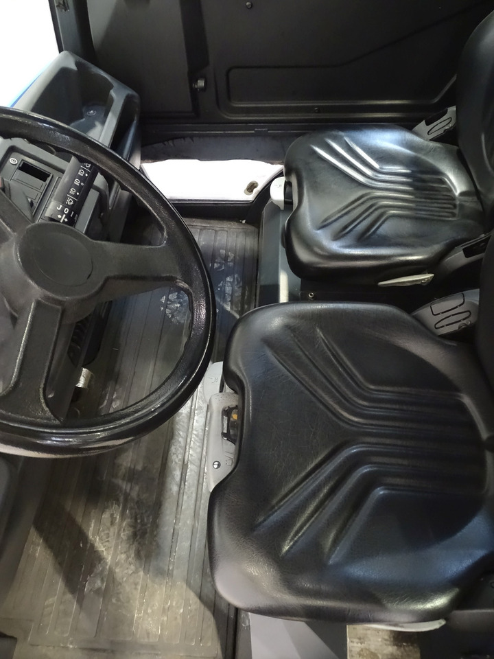 Linde P250 - Μηχάνημα έλξης: φωτογραφία 3 Linde P250 - Μηχάνημα έλξης: φωτογραφία 3