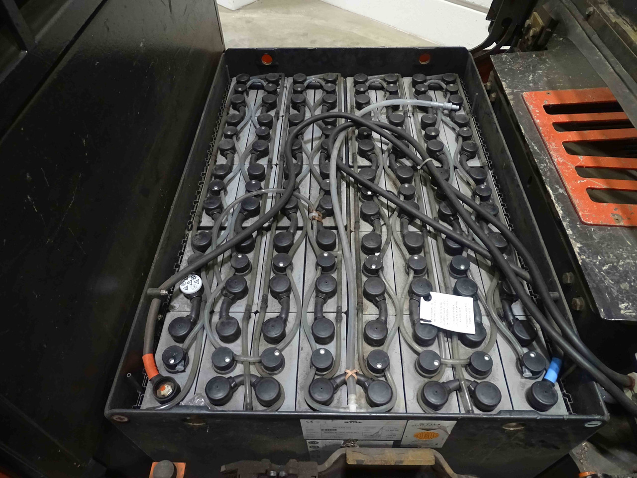 Linde P250 - Μηχάνημα έλξης: φωτογραφία 4 Linde P250 - Μηχάνημα έλξης: φωτογραφία 4