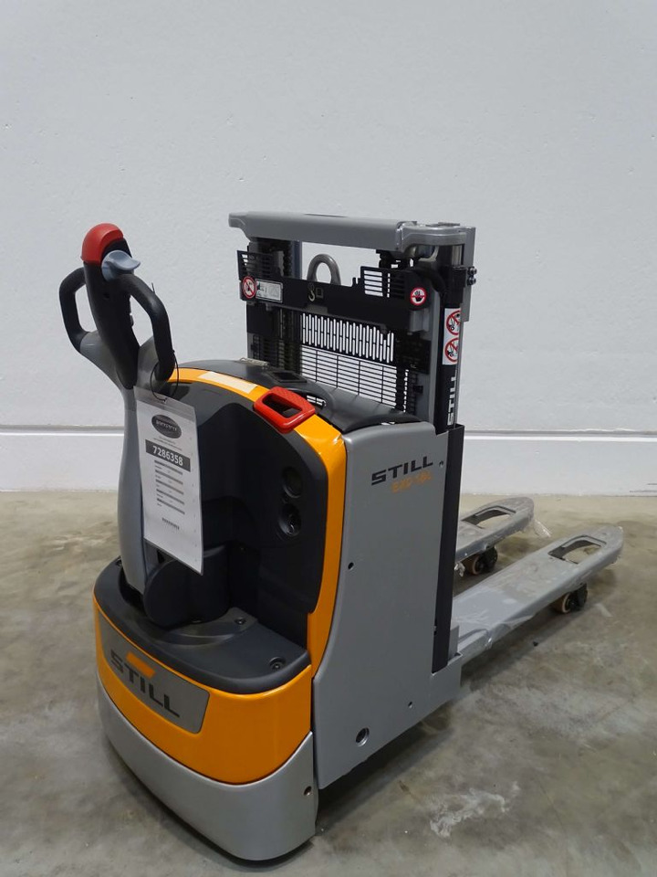 Still EXD18L - Μηχάνημα στοίβαξης: φωτογραφία 2 Still EXD18L - Μηχάνημα στοίβαξης: φωτογραφία 2