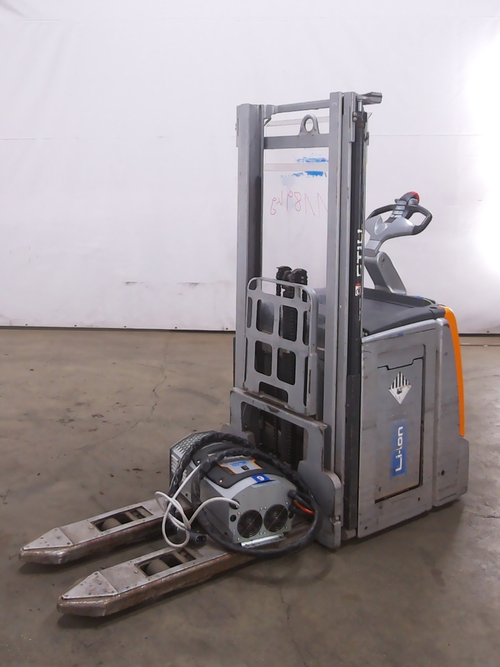 Still EXV-SF14I/LIION - Μηχάνημα στοίβαξης: φωτογραφία 1 Still EXV-SF14I/LIION - Μηχάνημα στοίβαξης: φωτογραφία 1